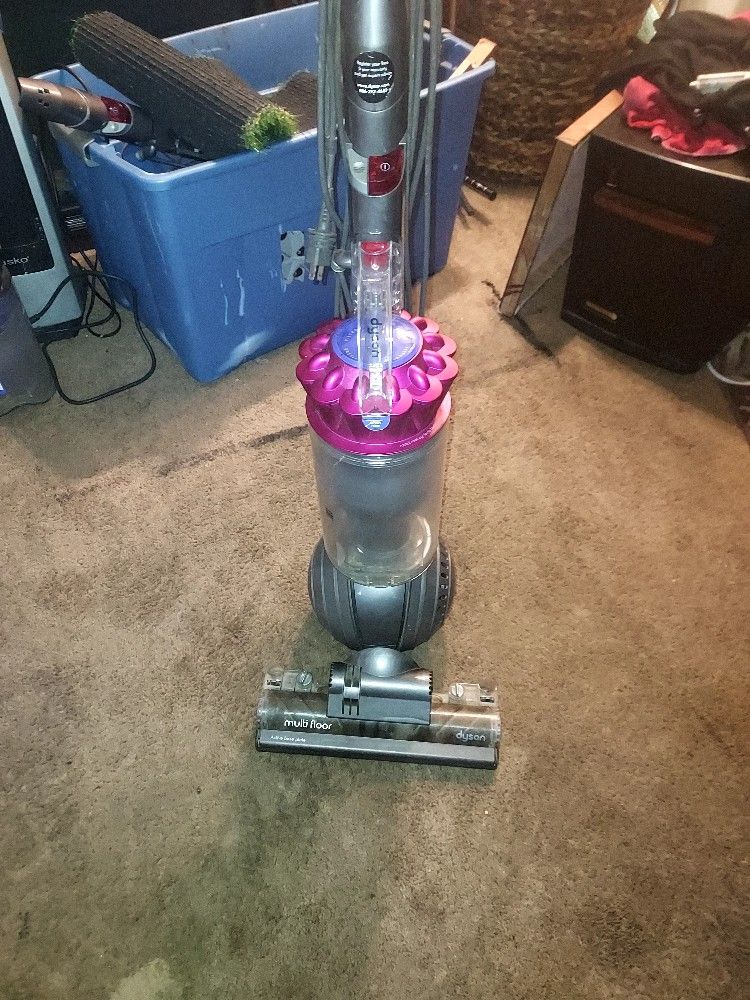 Dyson UP 13