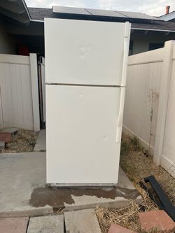 REFRIGERATOR  $70