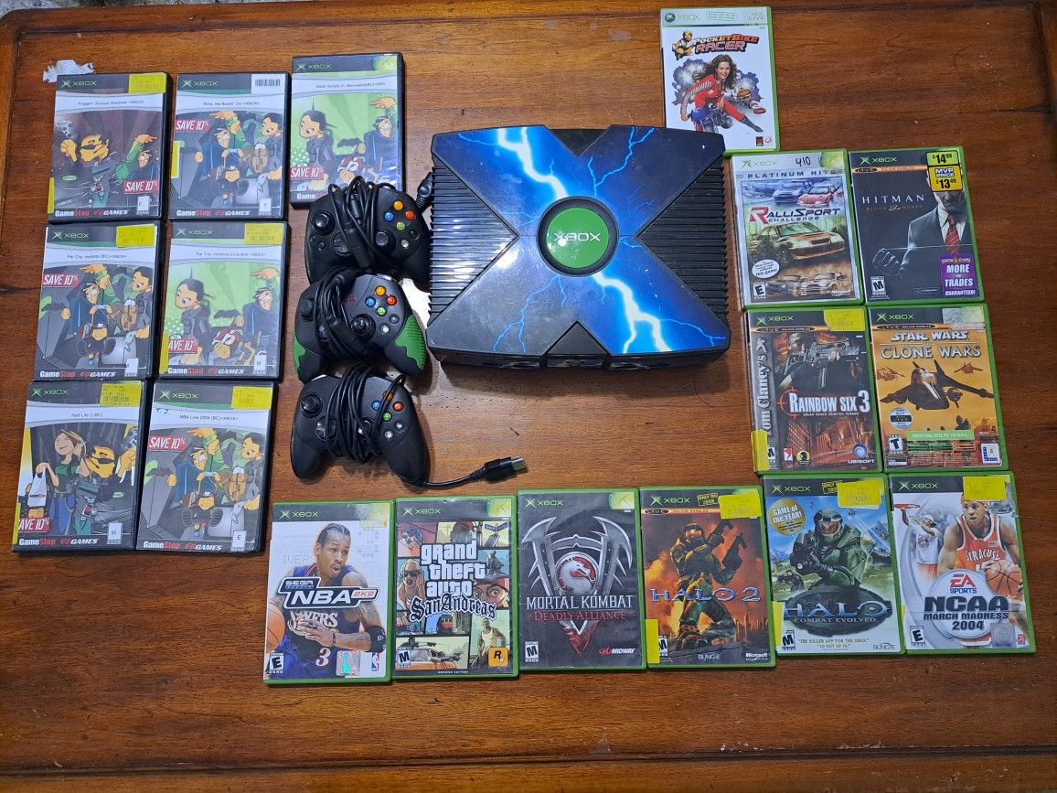 Original Xbox with Tons of Games and Extras
