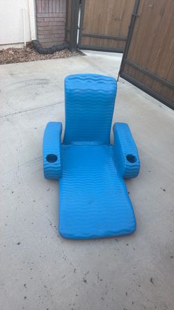 Foam pool chair raft