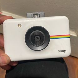 Polaroid Snap Camera