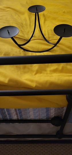 Black Metal Candle Holder