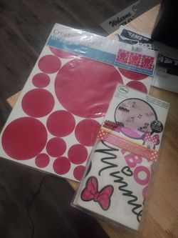 Minnie mouse wall decals and poka dots