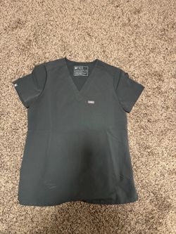 Figs scrub top