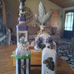 Beautiful creative battles Decorated by local artist