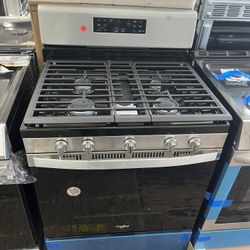 Whirlpool Gas Range Brand New 