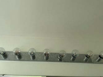 8 LED light fixture for bathroom vanity with mirror