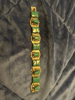 lady bracelet