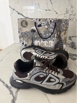 Christian Dior B-30
