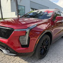 2025 Cadillac XT4
