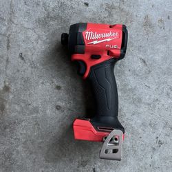 Milwaukee M18 FUEL 18V Lithium-lon Brushless Cordless 1/4 in. Hex Impact Driver (Tool-Only)