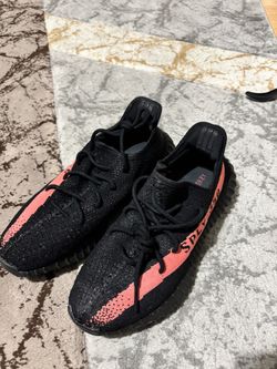 Yeezy Boost 350 V2