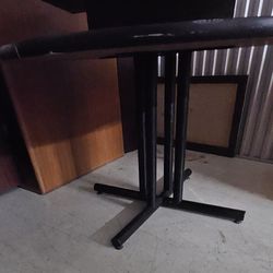 Round Office Table