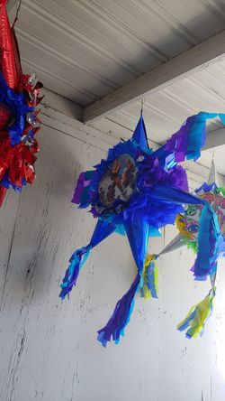 Pinatas