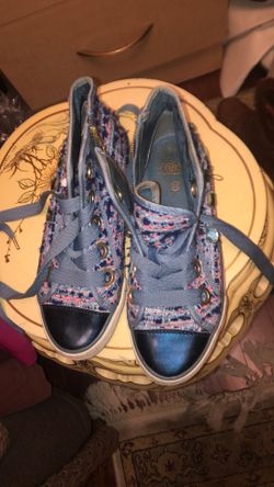 Ash Cap Toe Embellished Sneakers.Size 9