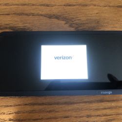 New-Open Box, Inseego MiFi M2100 5G UM Wi-Fi Hotspot Modem - Black O