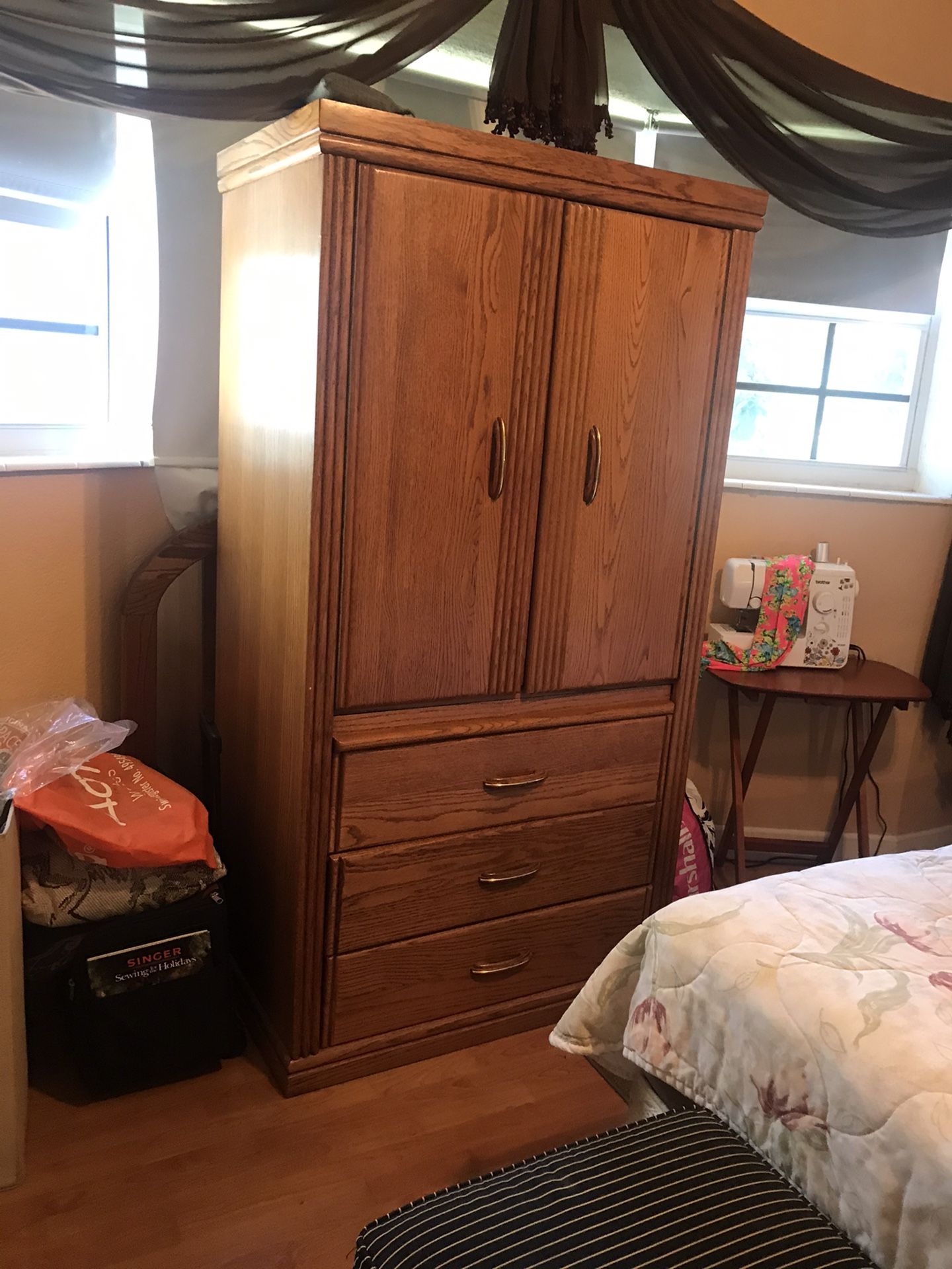 5pcs. Bedroom Set