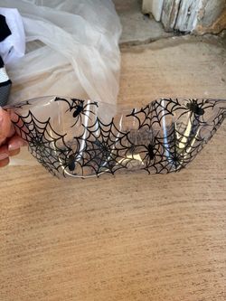 Halloween Spider Web Plastic Serving Bowl