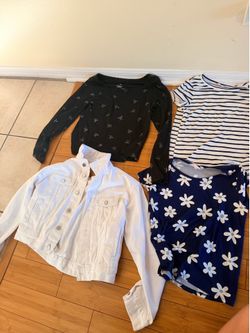 There are 30 pieces of clothes here and it is 50.00 dollars.