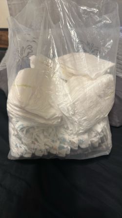 New born diapers