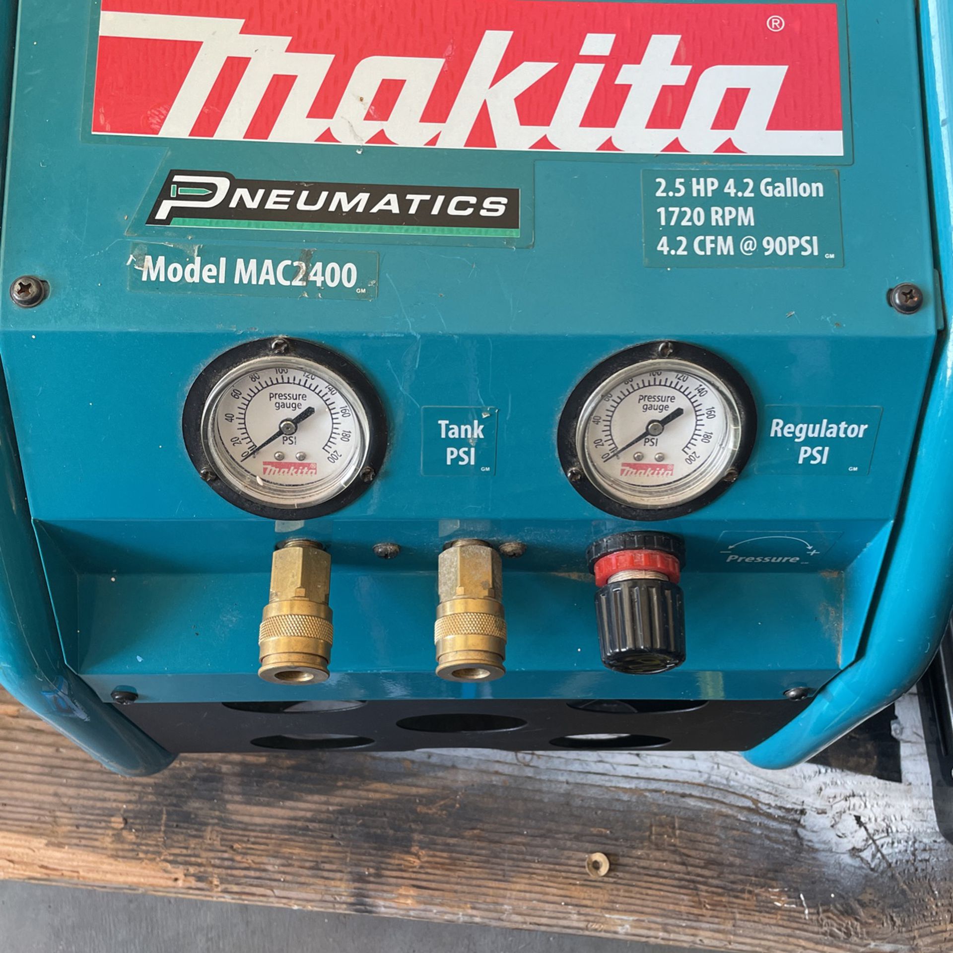 Makita Air Compressor 