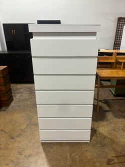 Tall 7 Drawer Dresser with LED Light, White Modern Chest of Drawers for Bedroom
