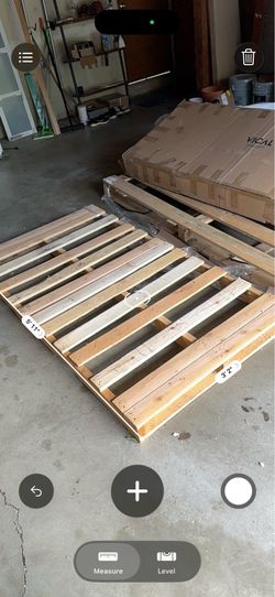 One free pallet
