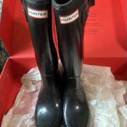 Tall Hunter Boots 