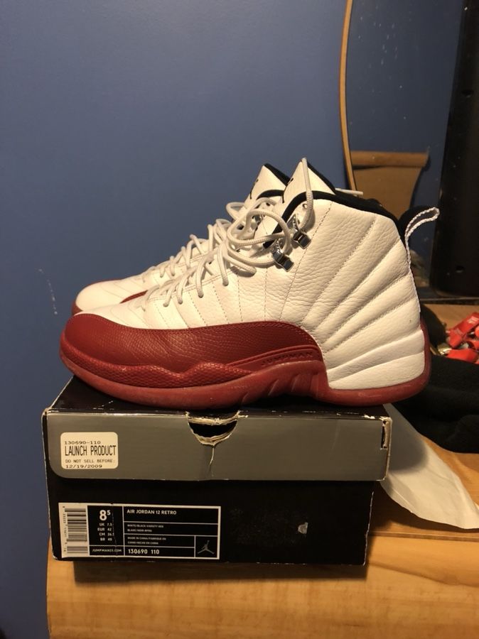 Jordan Retro 12 Cherry size 8.5 NO TRADES!! CASH ONLY !