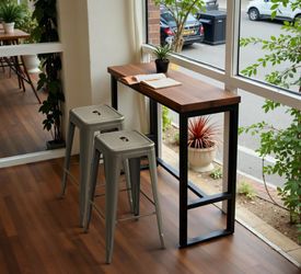 LIKE NEW** Furmax 30” Metal Bar Stools - Set Of 4