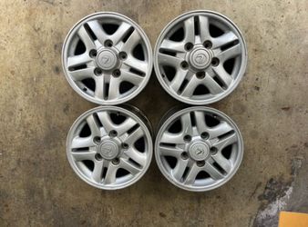 Lexus LX470 Rims