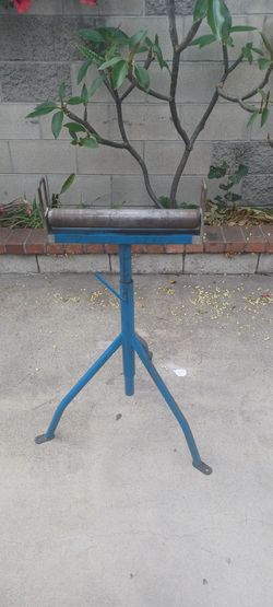 ROLLER  STAND  HEAVY  DUTY  2"  ROLLER   X  16 "  INCHES  WIDE  X   4'  FEET  TOLL