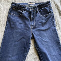 Levi’s High Rise Skinny Jeans 30x30