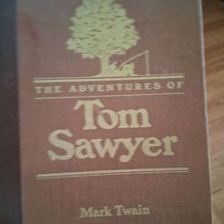 Portuguese and English books