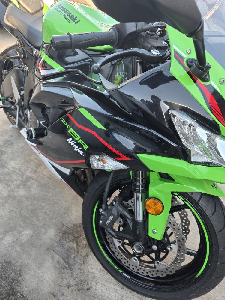 2022 Kawasaki ninja Zx-6r KRT EDITION