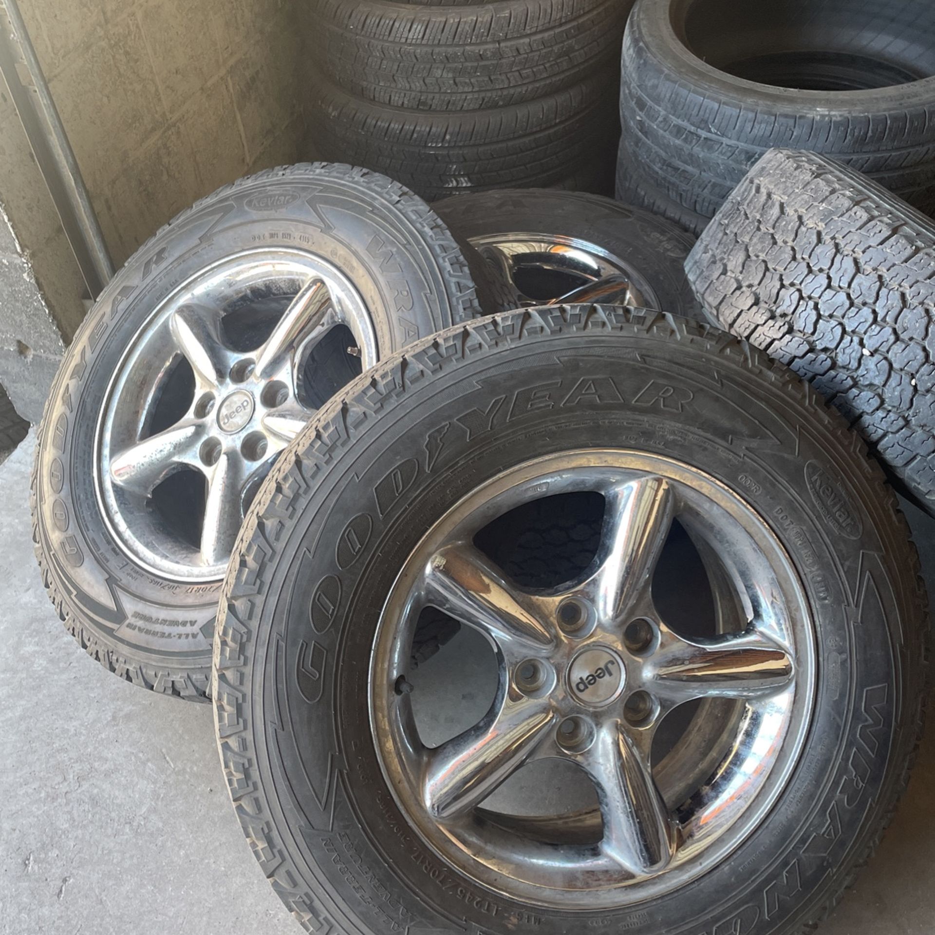 For Sale Jeep Wheels