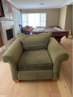 Single seat sofa