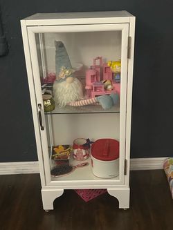 Vintage Curio cabinet w/ single-door/ White glass metal