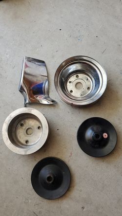 Pulleys for a small block make me an offer.