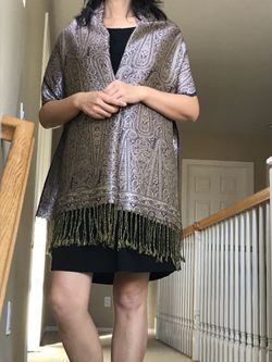 Premium Quality Shawl