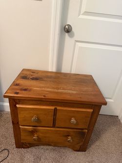 Queen Size Bedroom Set