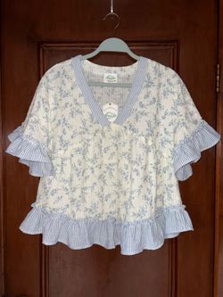 VeryJ, Floral short sleeve Blouse (size: S)