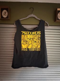 7 Seconds band tank
