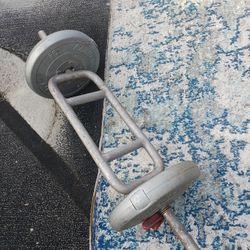 BARBELL 34" inches Long. 40 Lbs