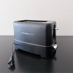 KitchenSmith Toaster