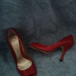 Red Women's Heels Size 7.5 
