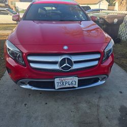 2016 Mercedes-Benz GLA