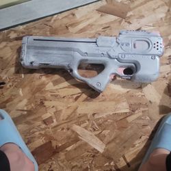 Nerf Gun