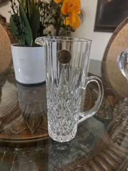 Crystal Carafe 👀READ BELOW FOR LOCATION ⤵️