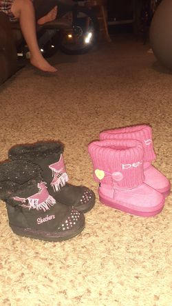 Young girls SKETCHERS & BEBE Boots $10 each